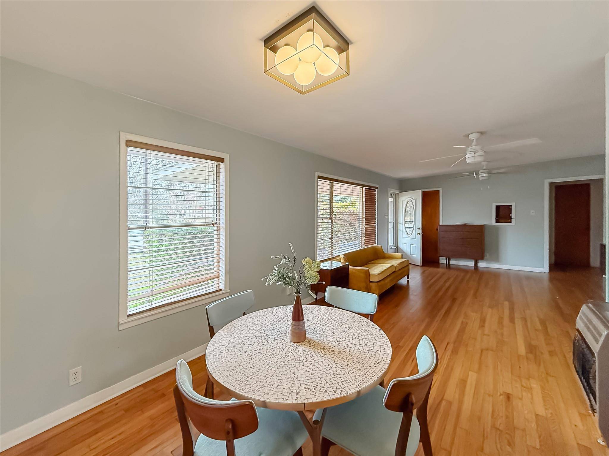 729 N Main ST, Lexington, TX 78947