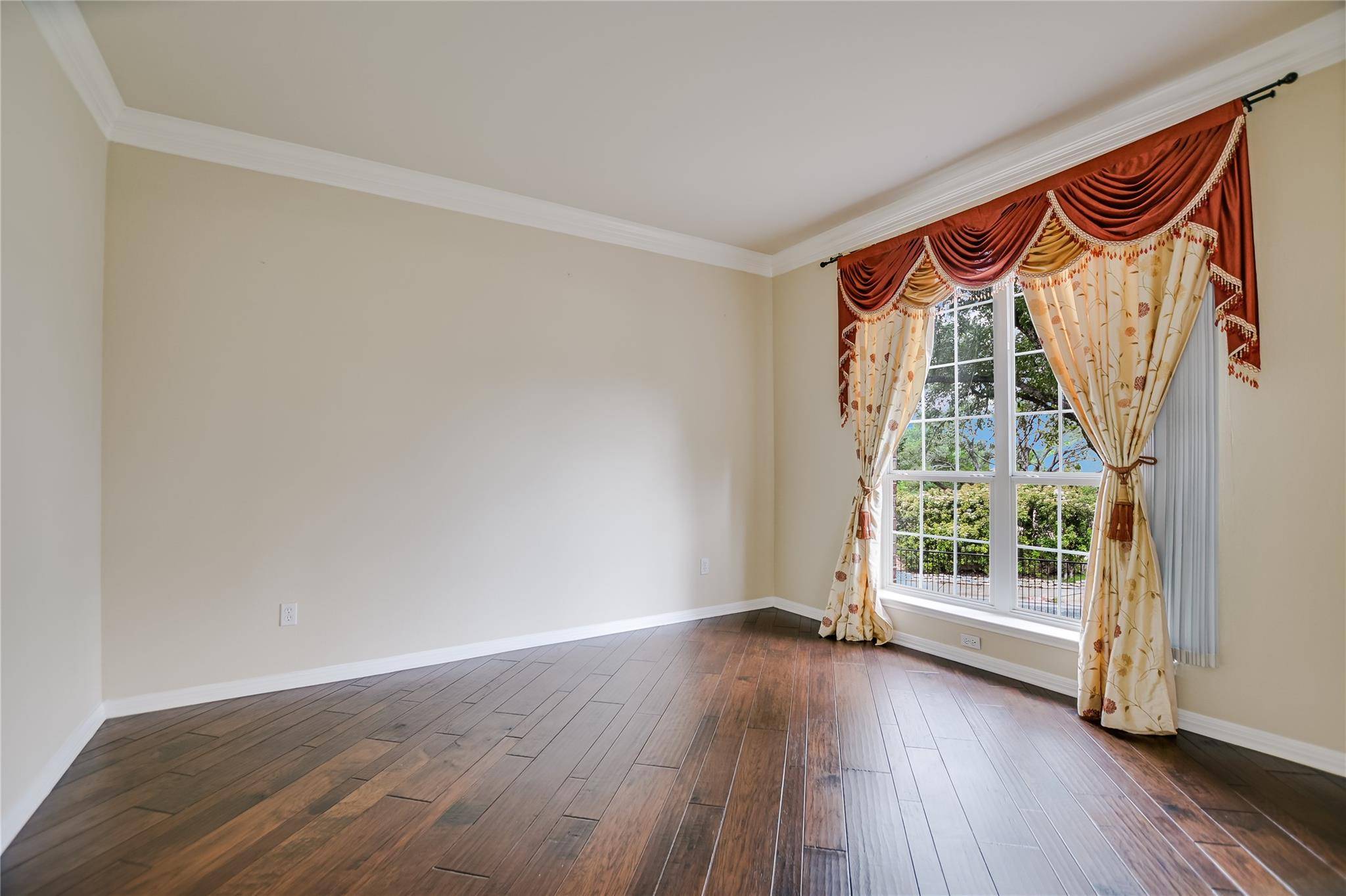 10201 Spicewood Mesa, Austin, TX 78759