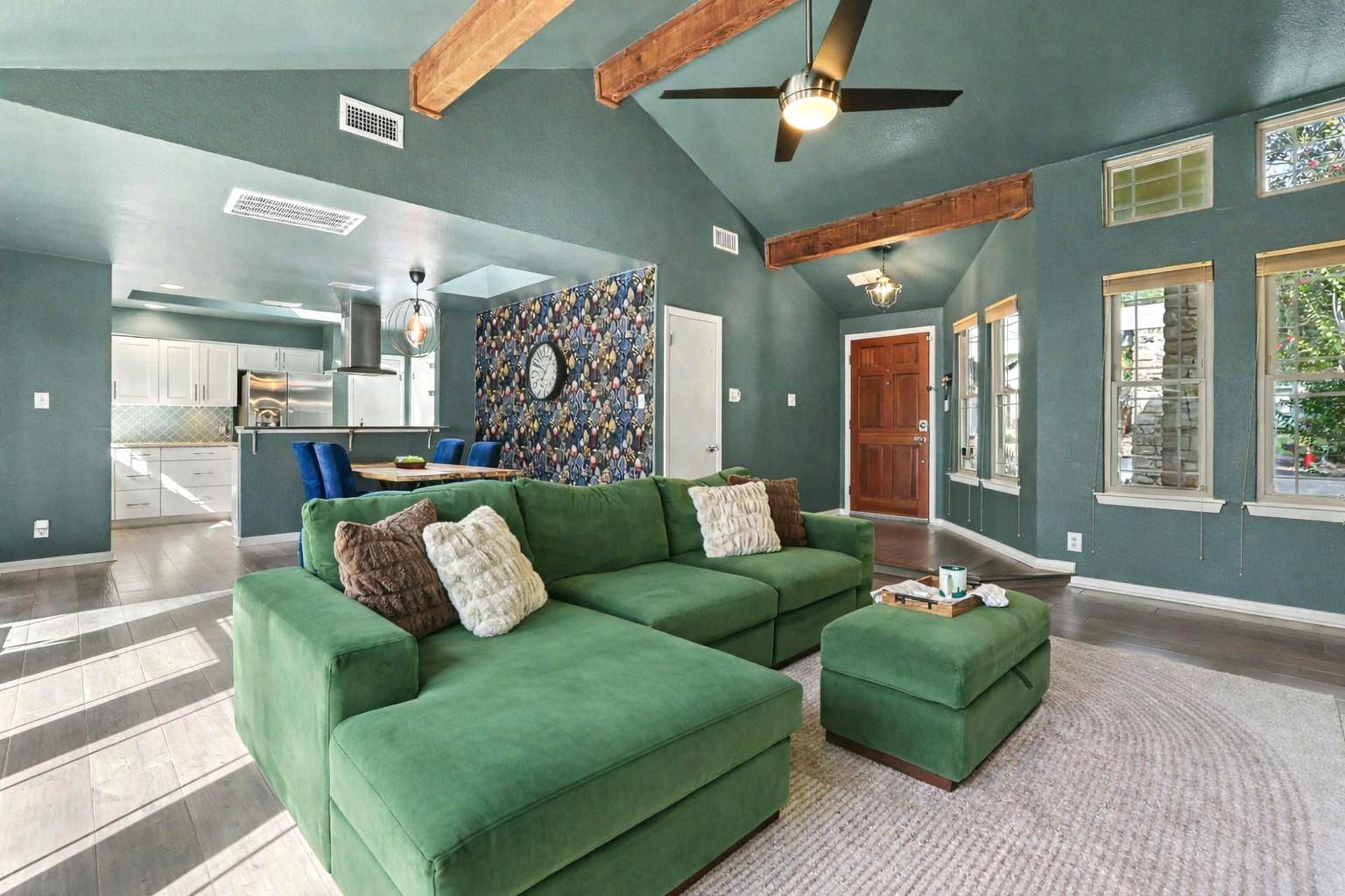 7207 Winecup HOLW, Austin, TX 78750