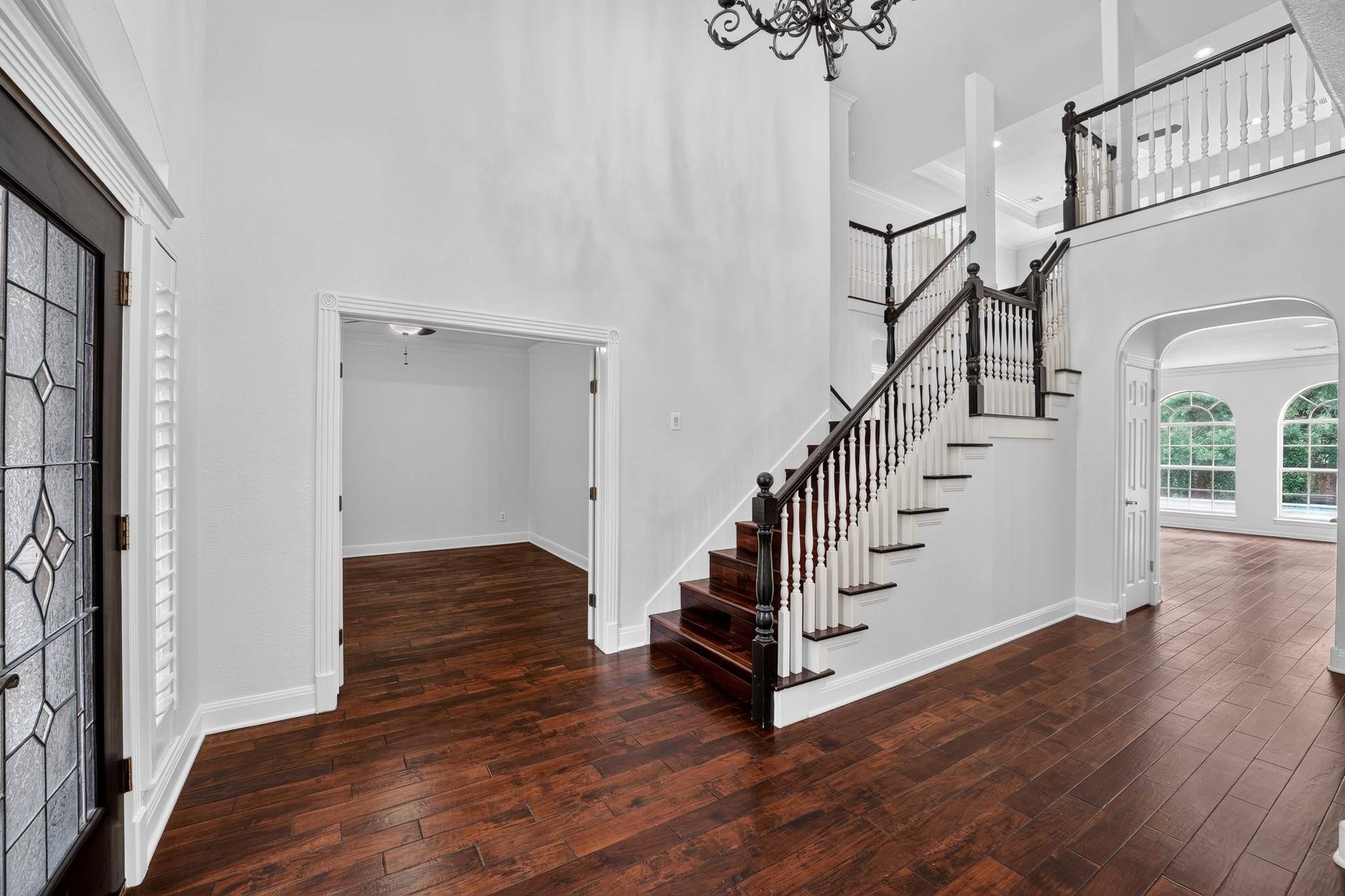 5528 VAN WINKLE LN, Austin, TX 78739