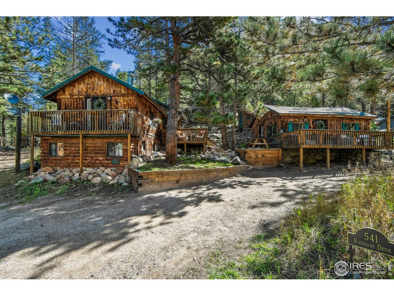 541 Riverside, Lyons, CO 80540