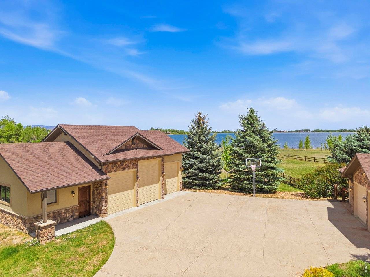 2114 Shoreside, Berthoud, CO 80513