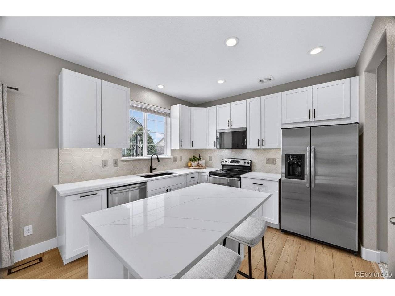 196 N Millbrook, Aurora, CO 80018