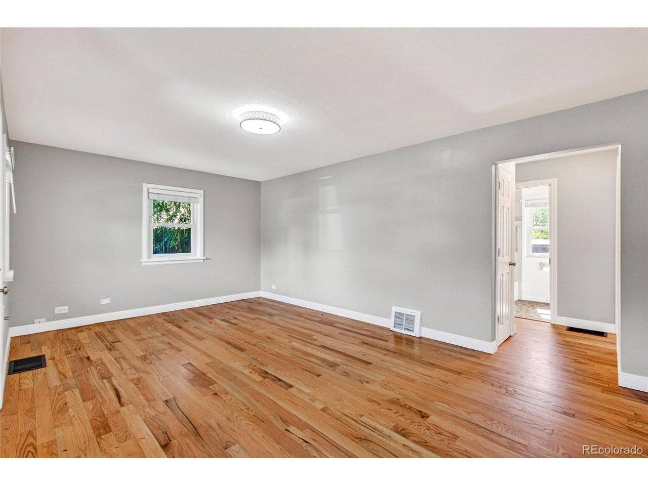 1173 Chester, Aurora, CO 80010