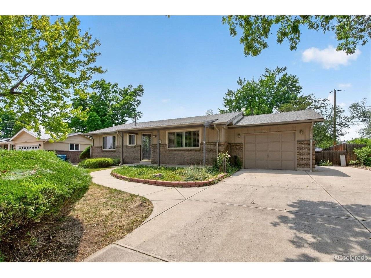 1833 S Carr, Lakewood, CO 80232