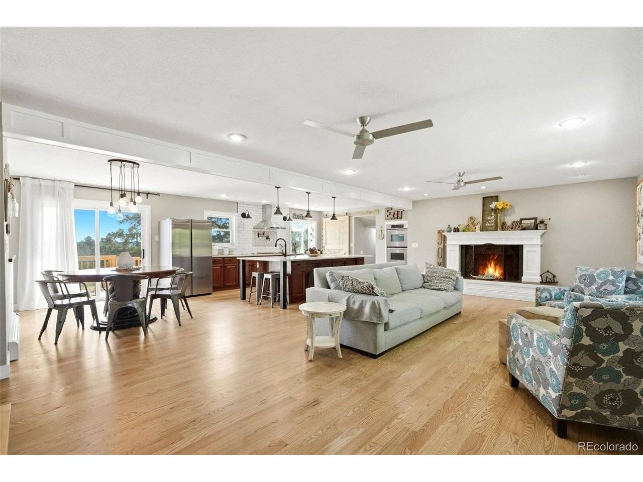 2355 Pinto, Elizabeth, CO 80107