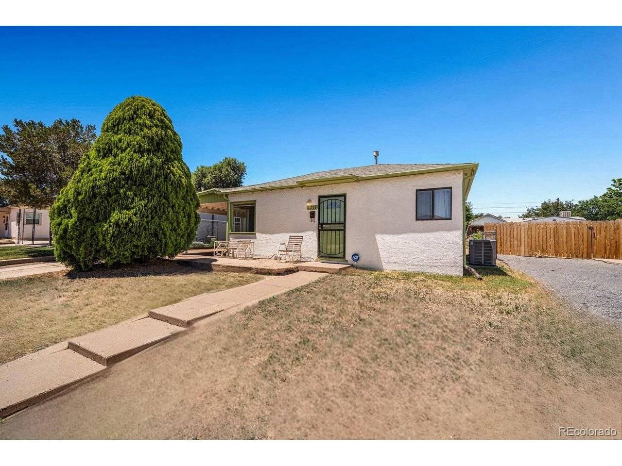 1711 Henry, Pueblo, CO 81005
