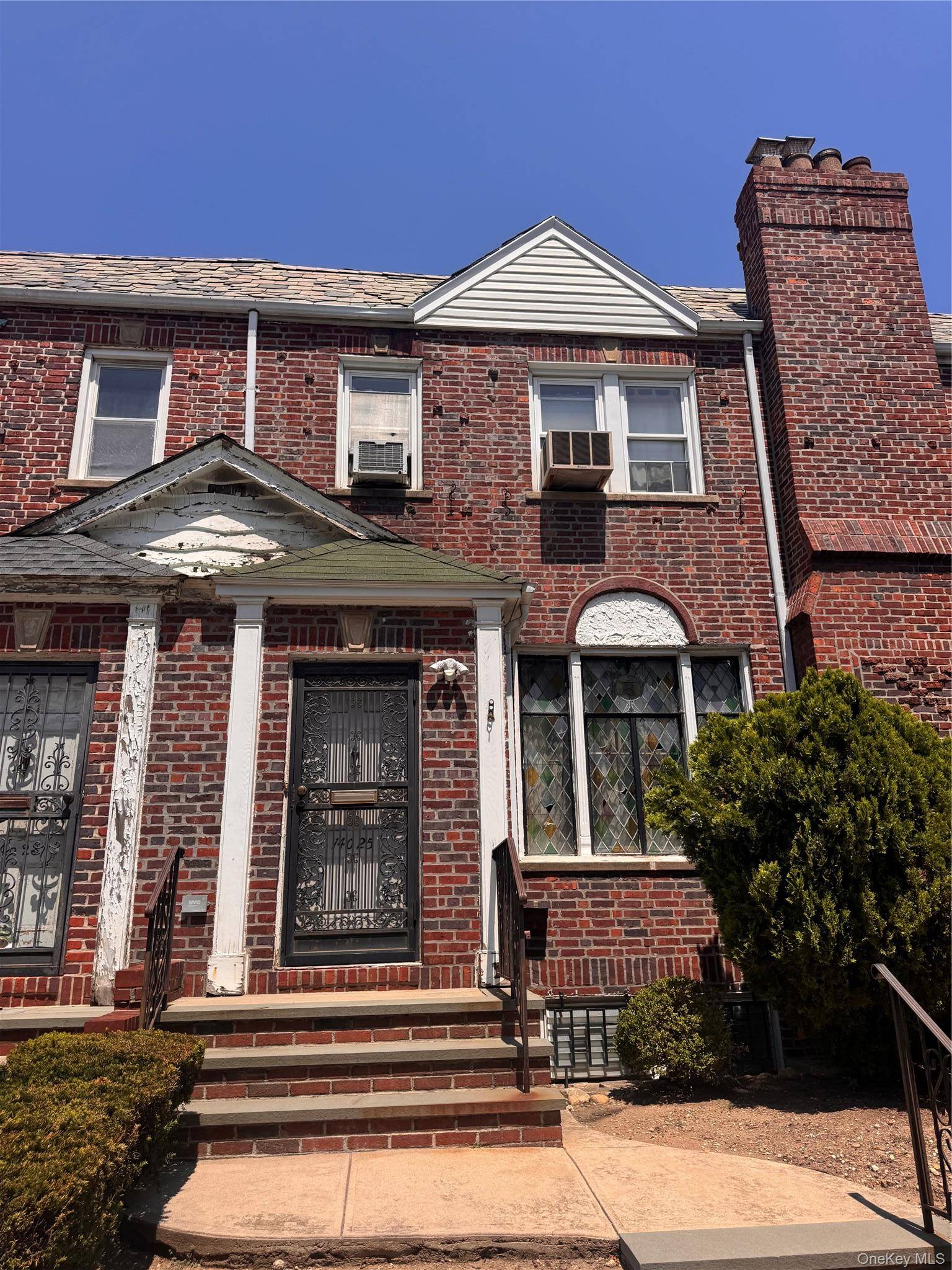 14025 58th RD, Flushing, NY 11355