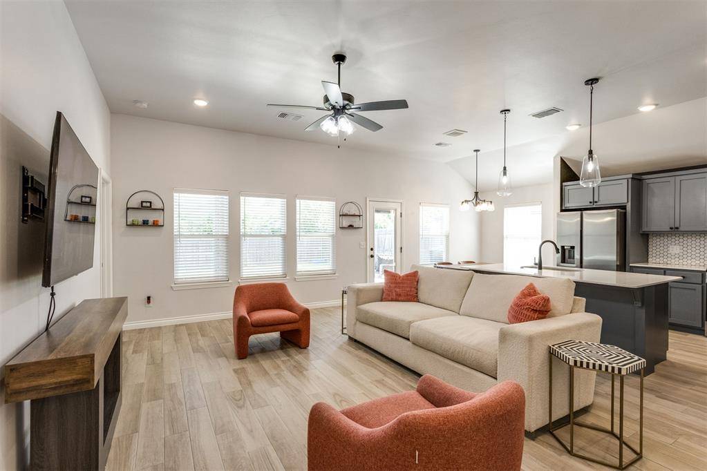 20051 Park LN, Harrah, OK 73045