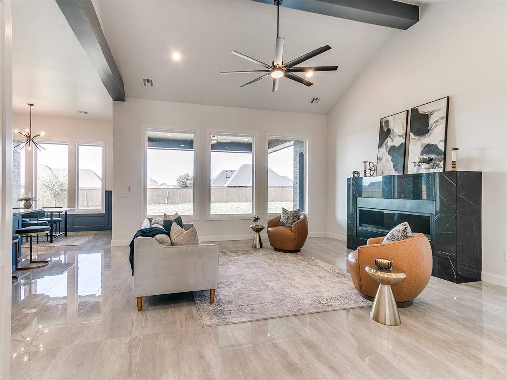 4704 SE 37th ST, Moore, OK 73160