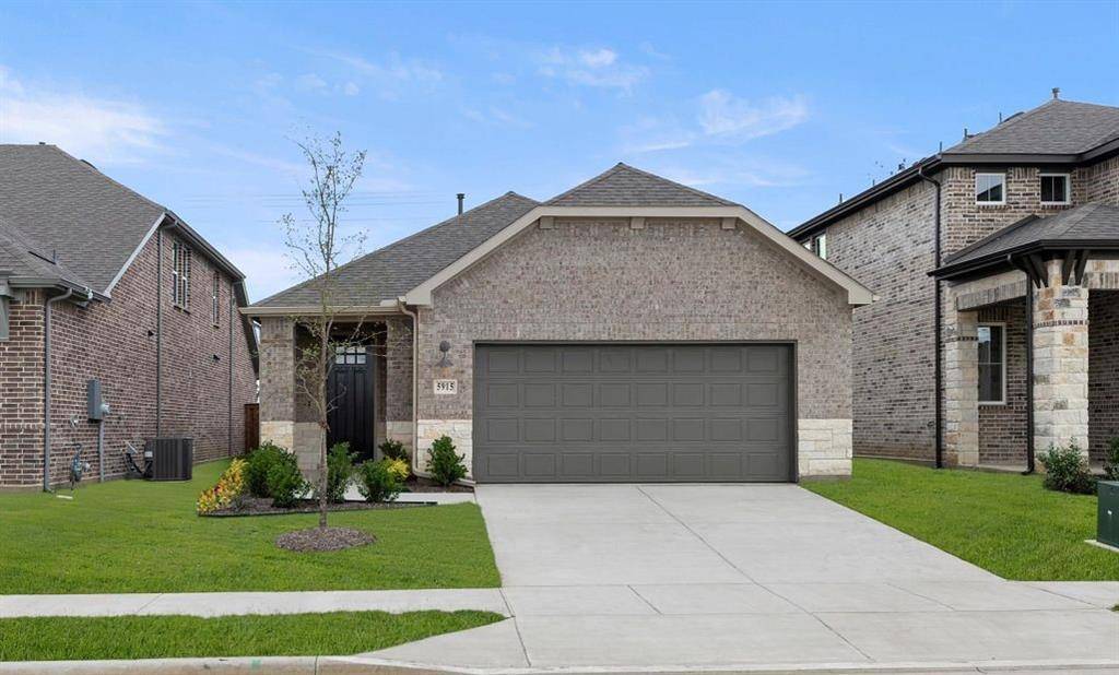 5915 Laurel Lake Lane, Pilot Point, TX 76258