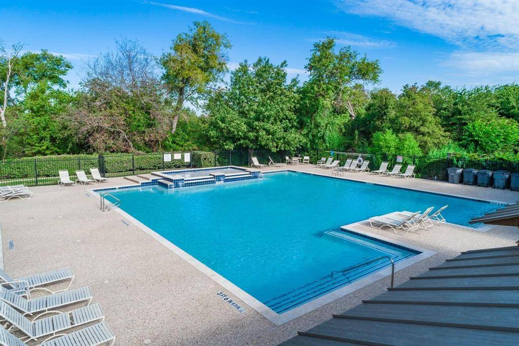 2611 Greyhawk Drive, Little Elm, TX 75068