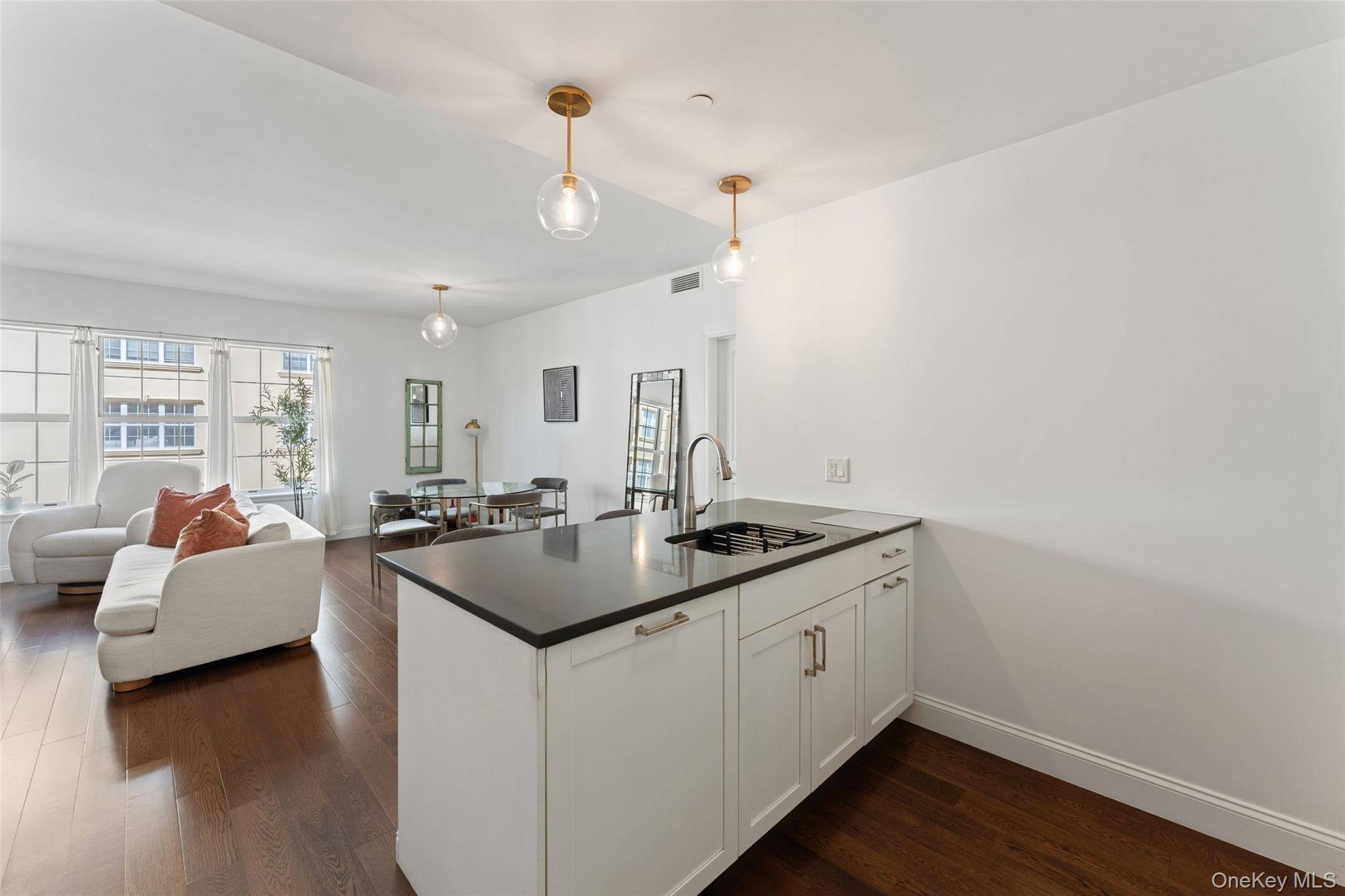 10 Byron PL #504, Larchmont, NY 10538