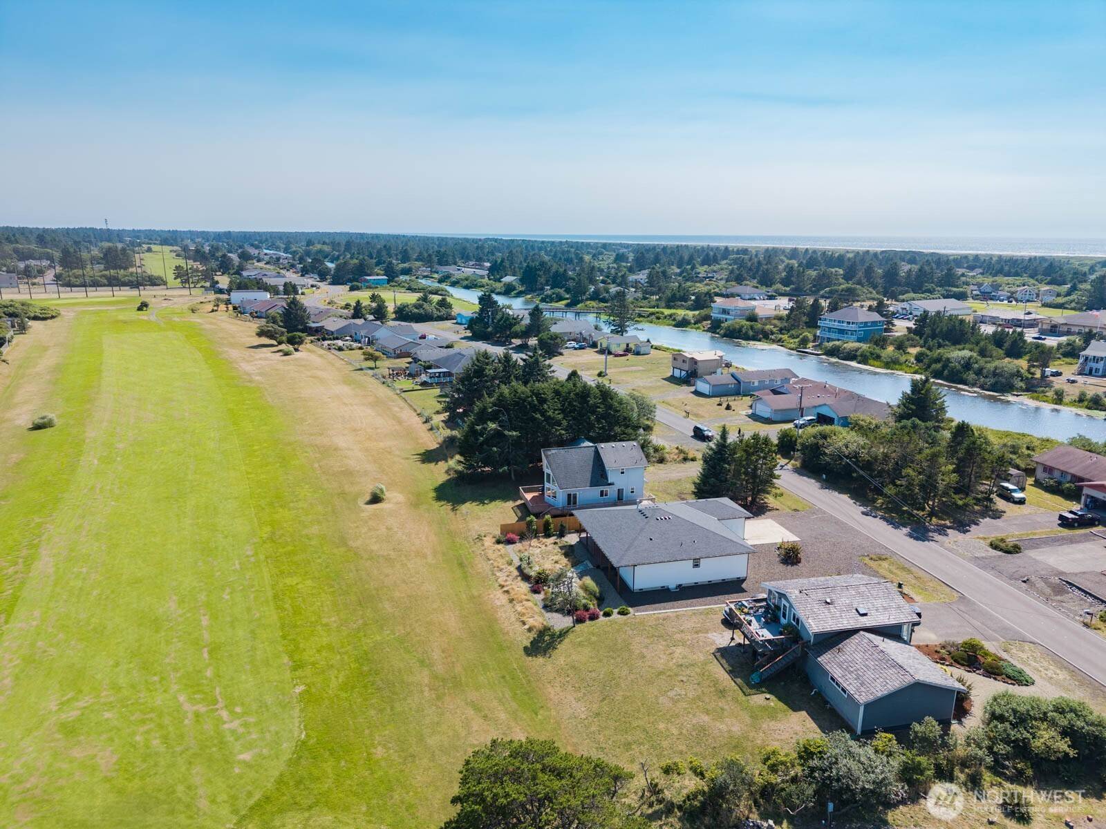 570 Canal DR NE, Ocean Shores, WA 98569