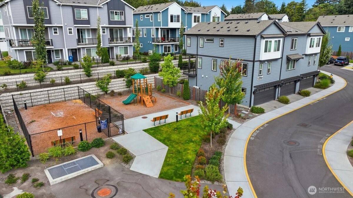 22924 80th PL W #B, Edmonds, WA 98026