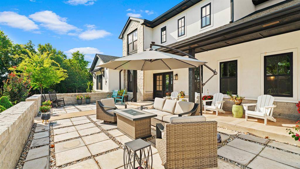 5733 Red Rock Lake RD, Edmond, OK 73013