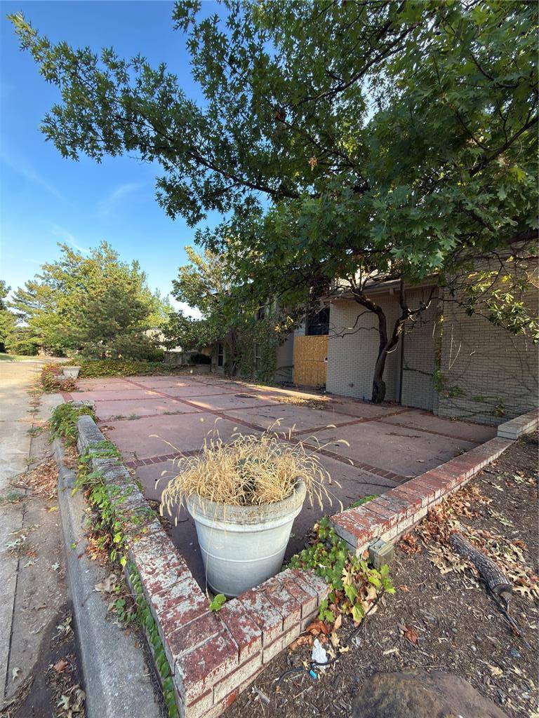6219 Riviera DR, Oklahoma City, OK 73112