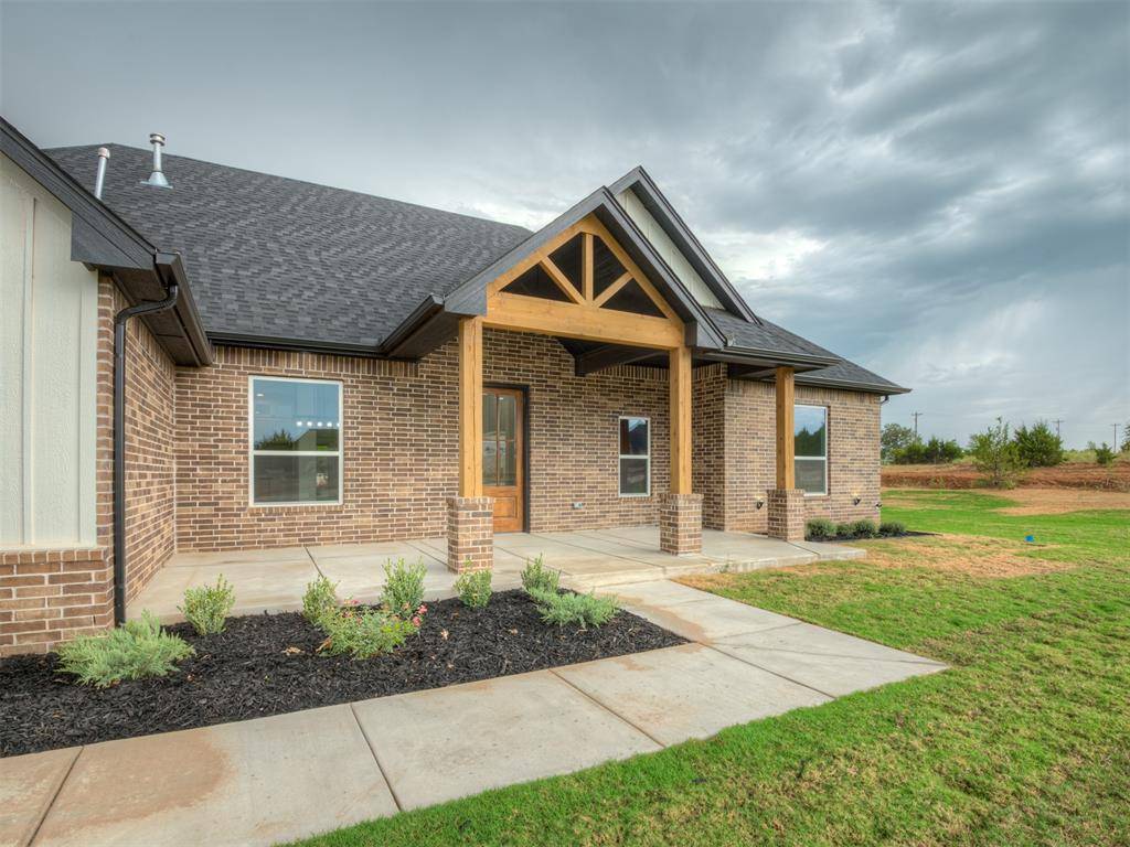 1928 Valerie's DR, Guthrie, OK 73044