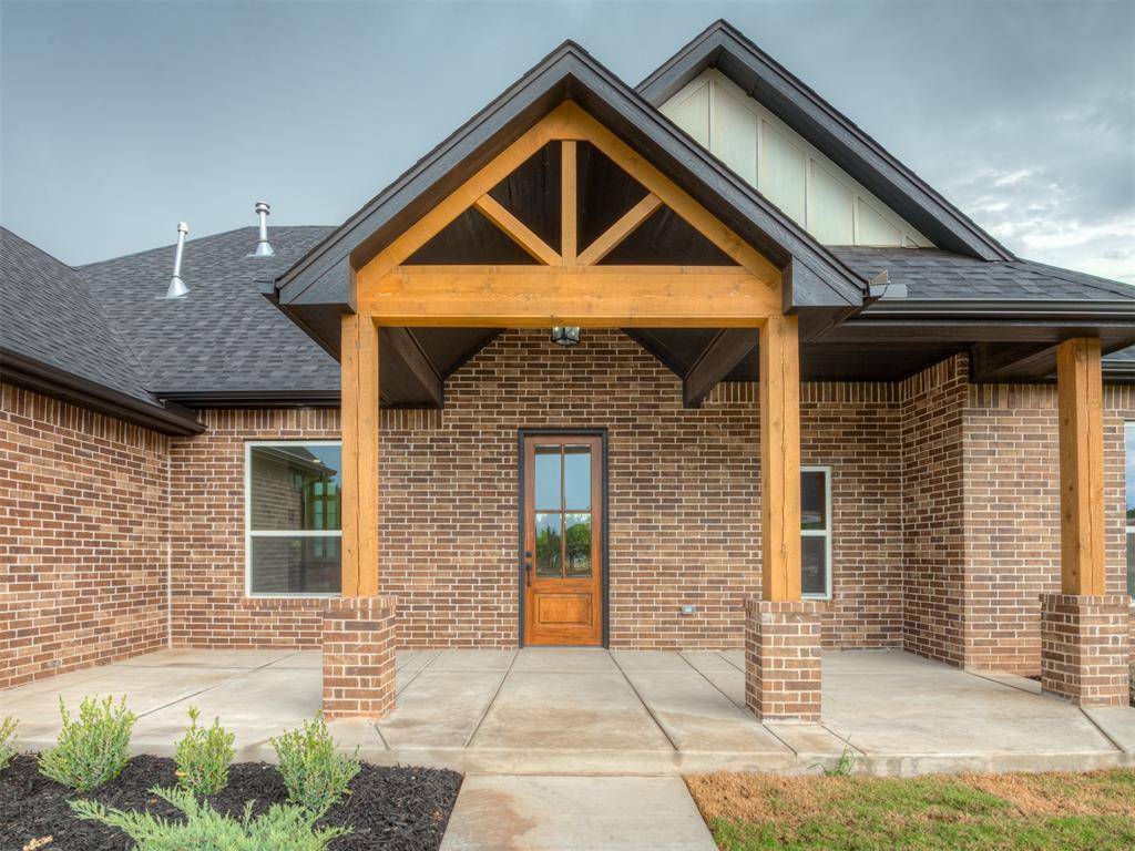 1928 Valerie's DR, Guthrie, OK 73044