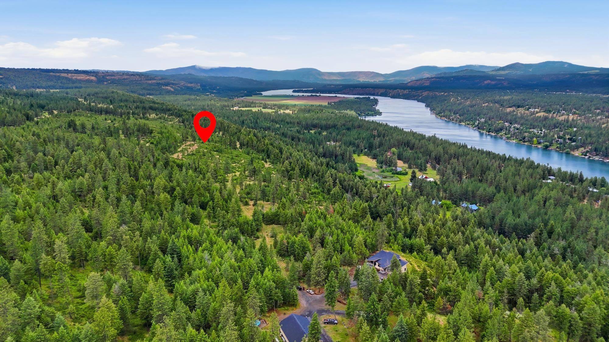XXX W Highland Rd, Nine Mile Falls, WA 99026