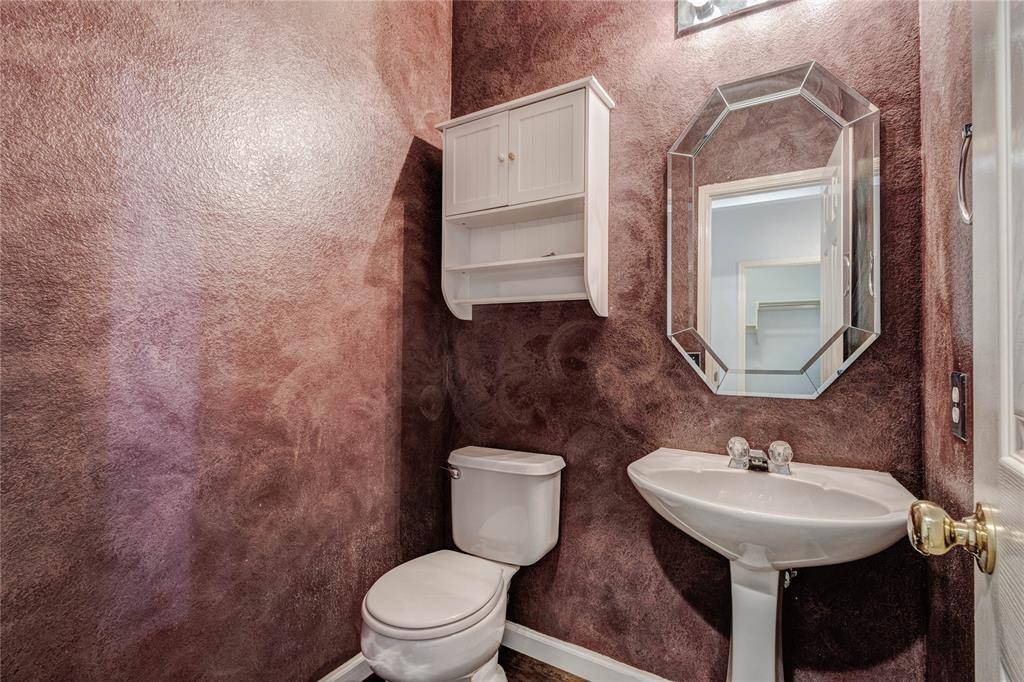 1036 Cottonbelt Drive, Saginaw, TX 76131