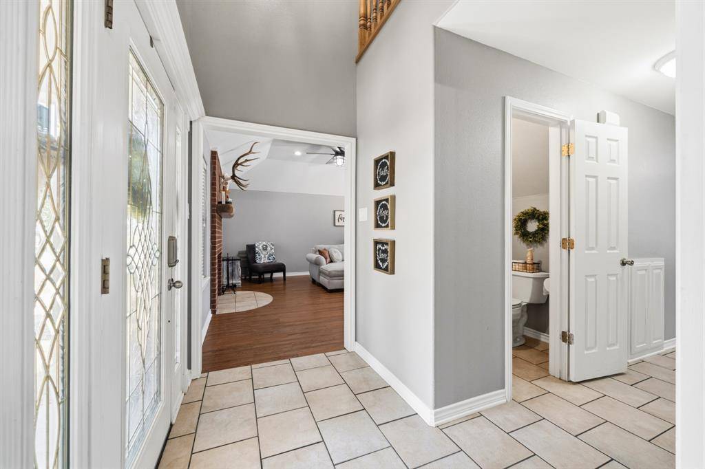 900 E Chad Street, Whitney, TX 76692