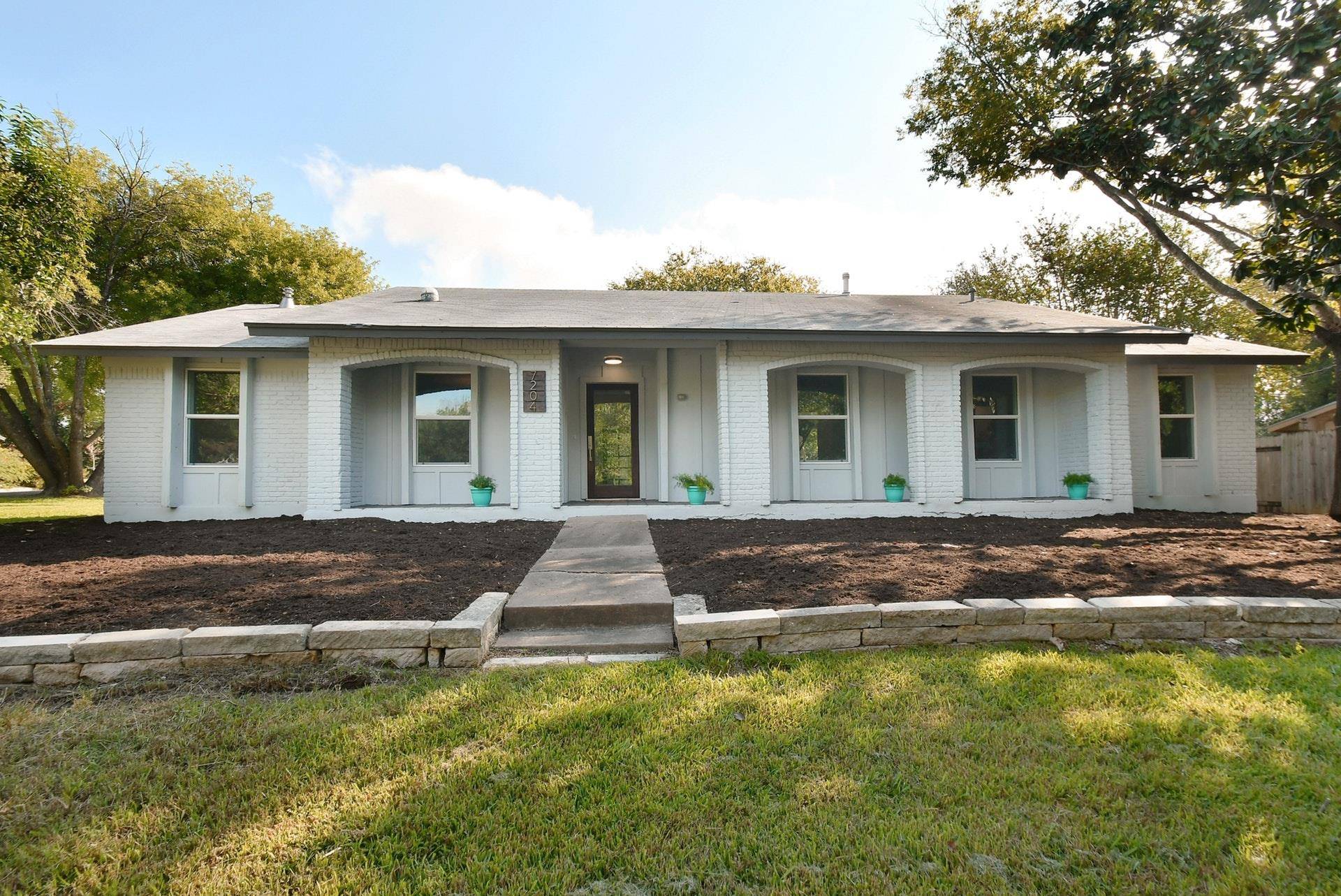 7204 Hartnell DR, Austin, TX 78723