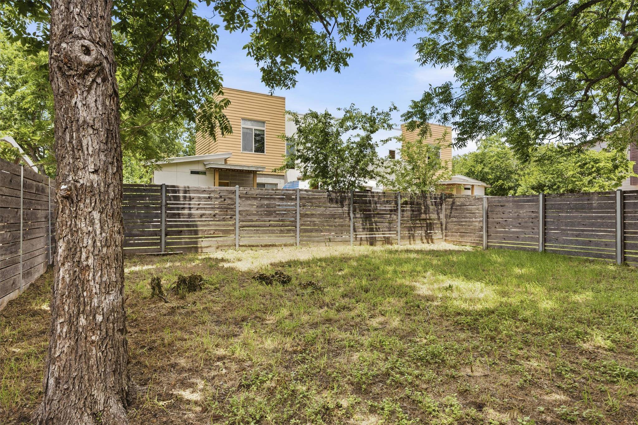 1210 Stobaugh ST #B, Austin, TX 78757