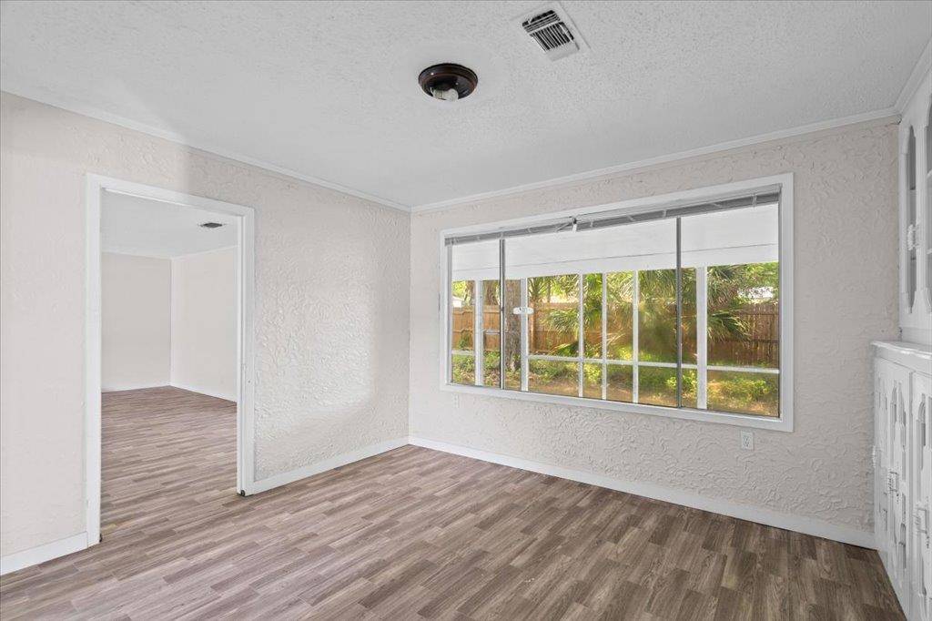 103 W Beaumont, Thrall, TX 76578