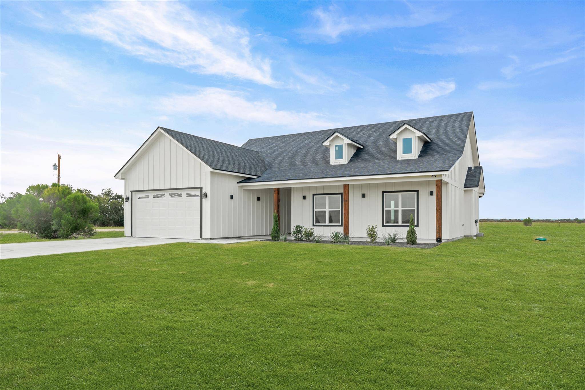 4815 West Farm To Market 485, Buckholts, TX 76518