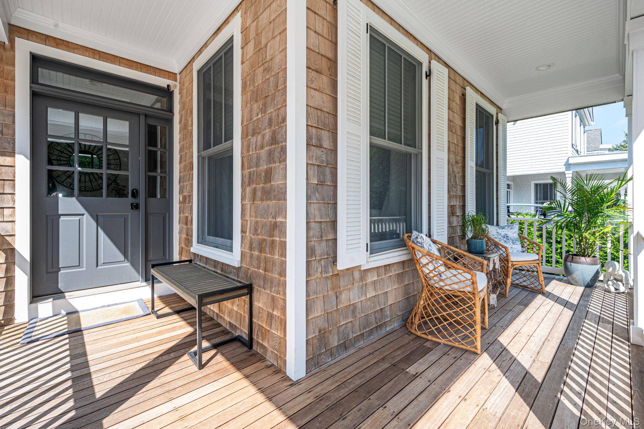 24 Pond XING #11, Southampton, NY 11968