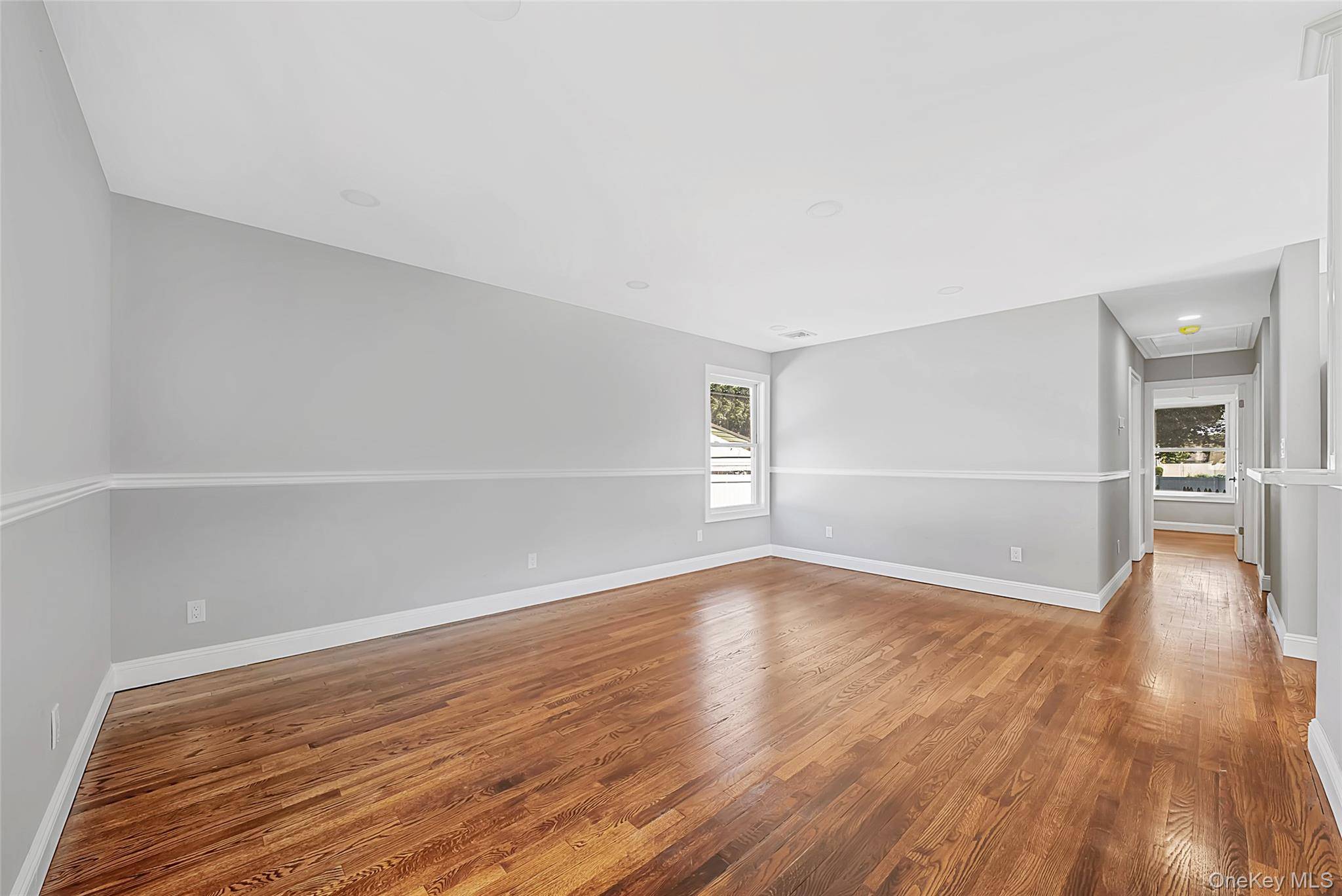 388 Vespucci AVE, Copiague, NY 11726