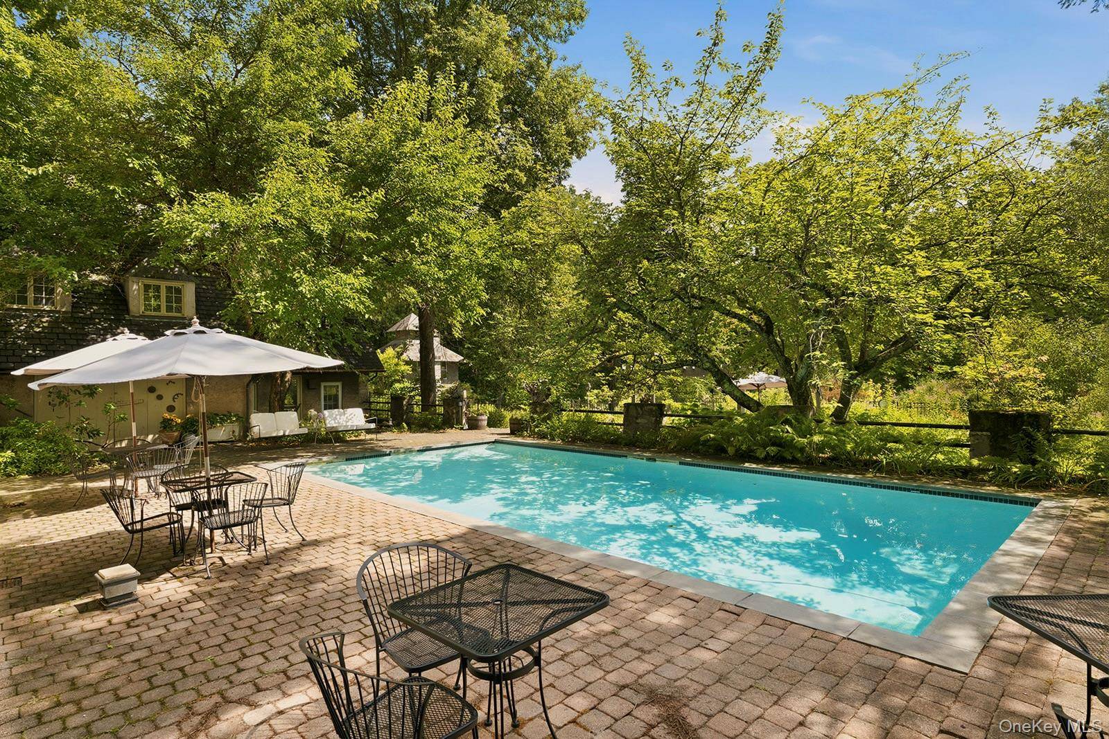 15-18 Normandy Grange, Garrison, NY 10524