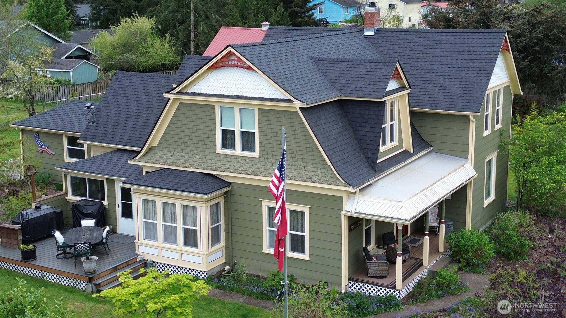 204 W Harris AVE, Oakville, WA 98568