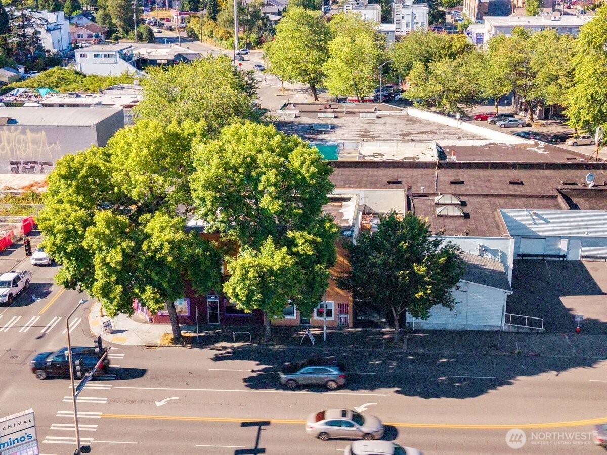 1620 SW Roxbury ST, Seattle, WA 98106