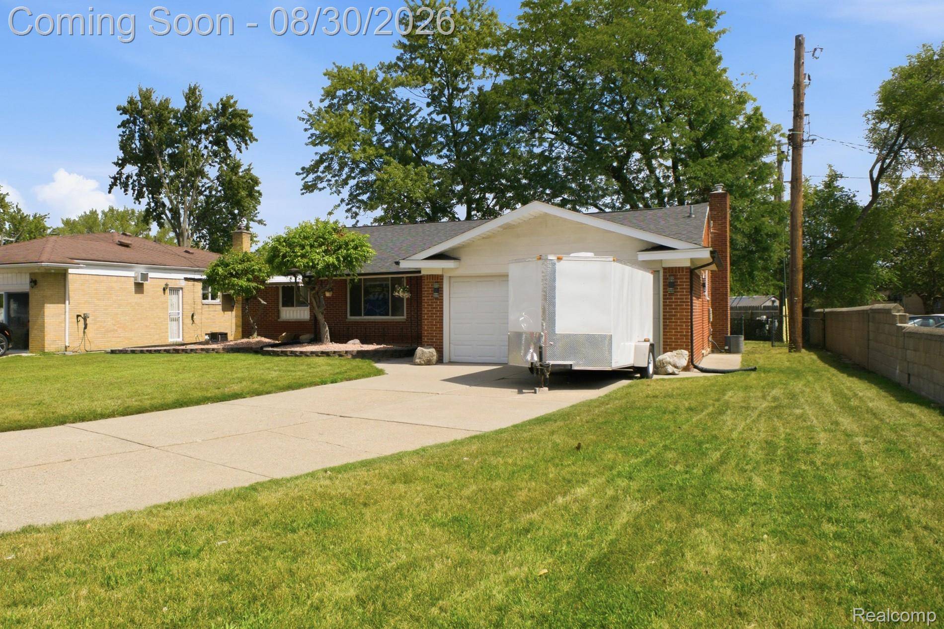 618 N Inkster RD, Dearborn Heights, MI 48127