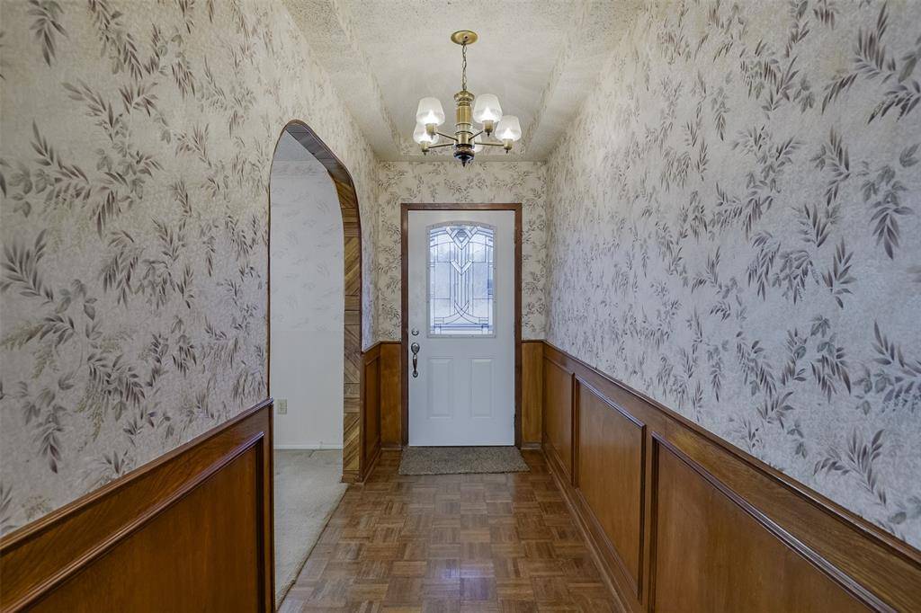 514 Sunflower Street, Red Oak, TX 75154