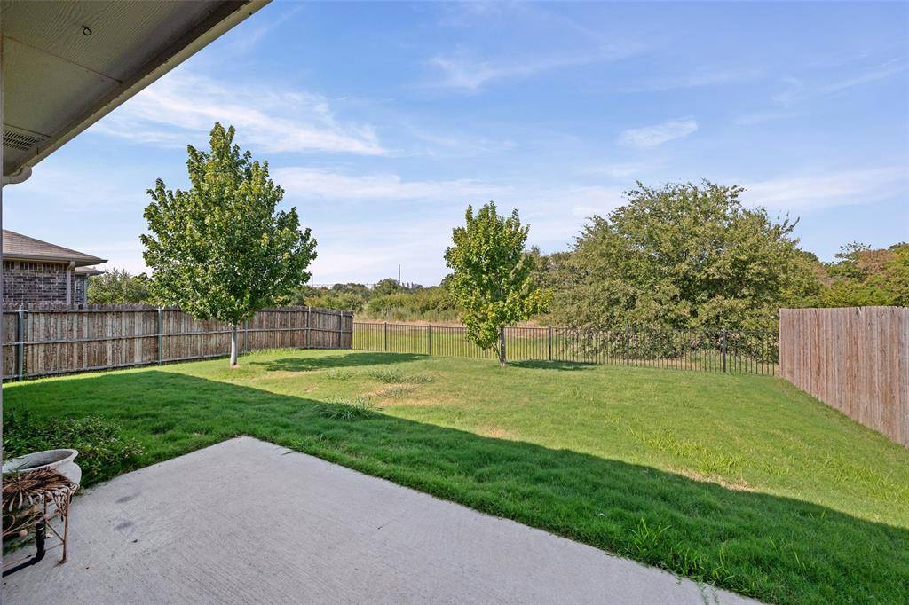 15852 Back Nine Road, Fort Worth, TX 76177