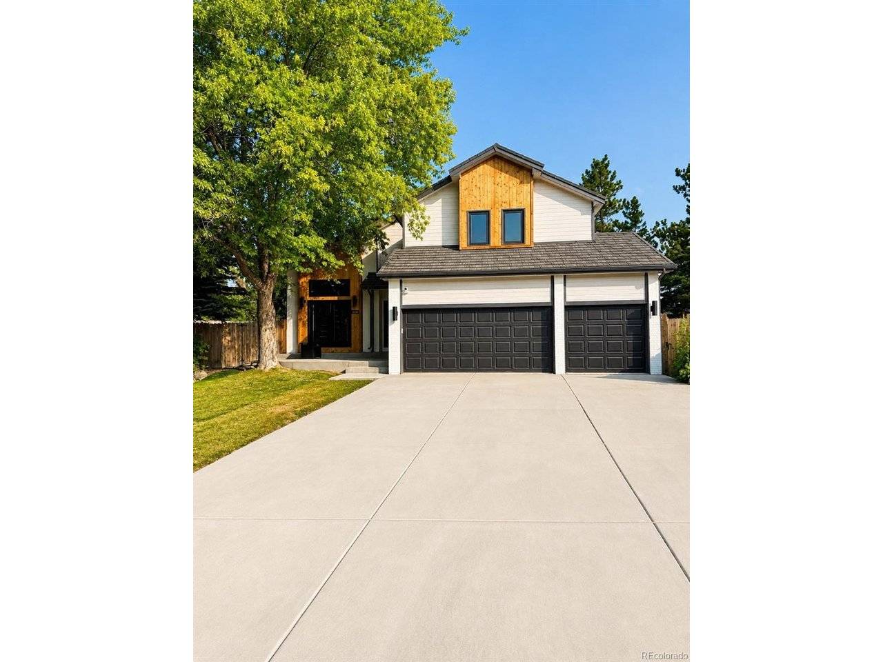 3210 Arbutus, Golden, CO 80401