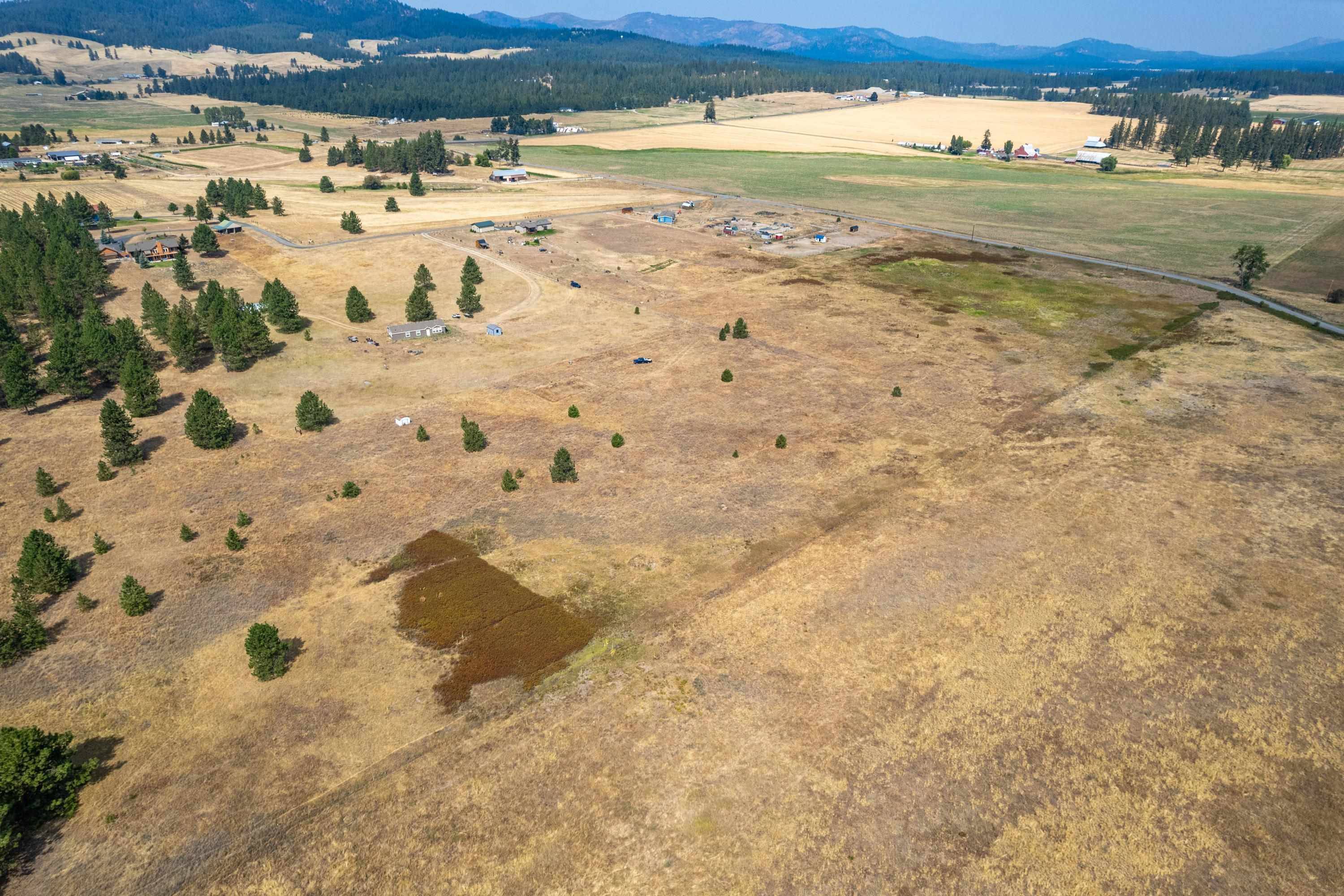 5191 B Elk Meadow WAY, Deer Park, WA 99206
