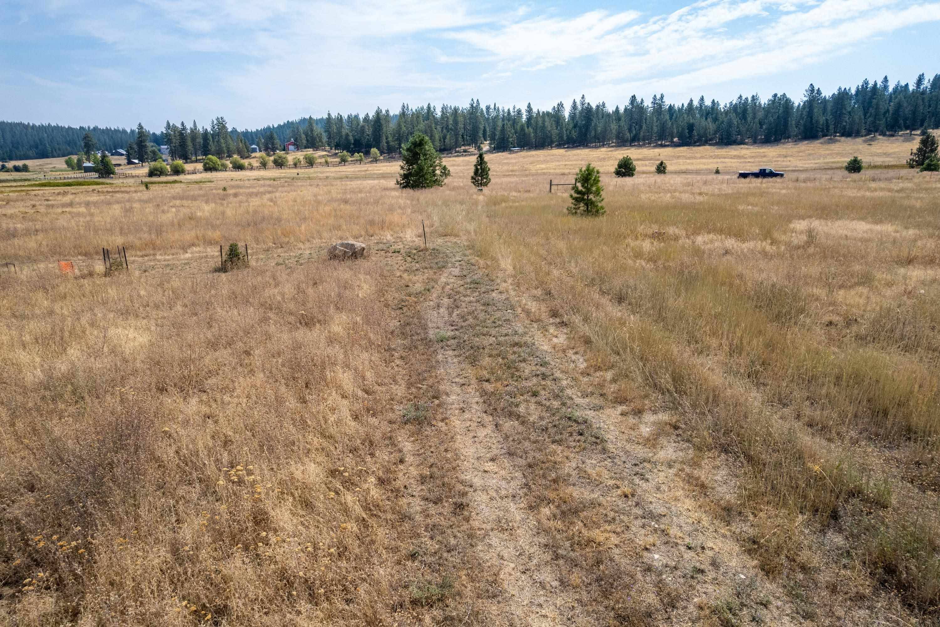 5191 B Elk Meadow WAY, Deer Park, WA 99206