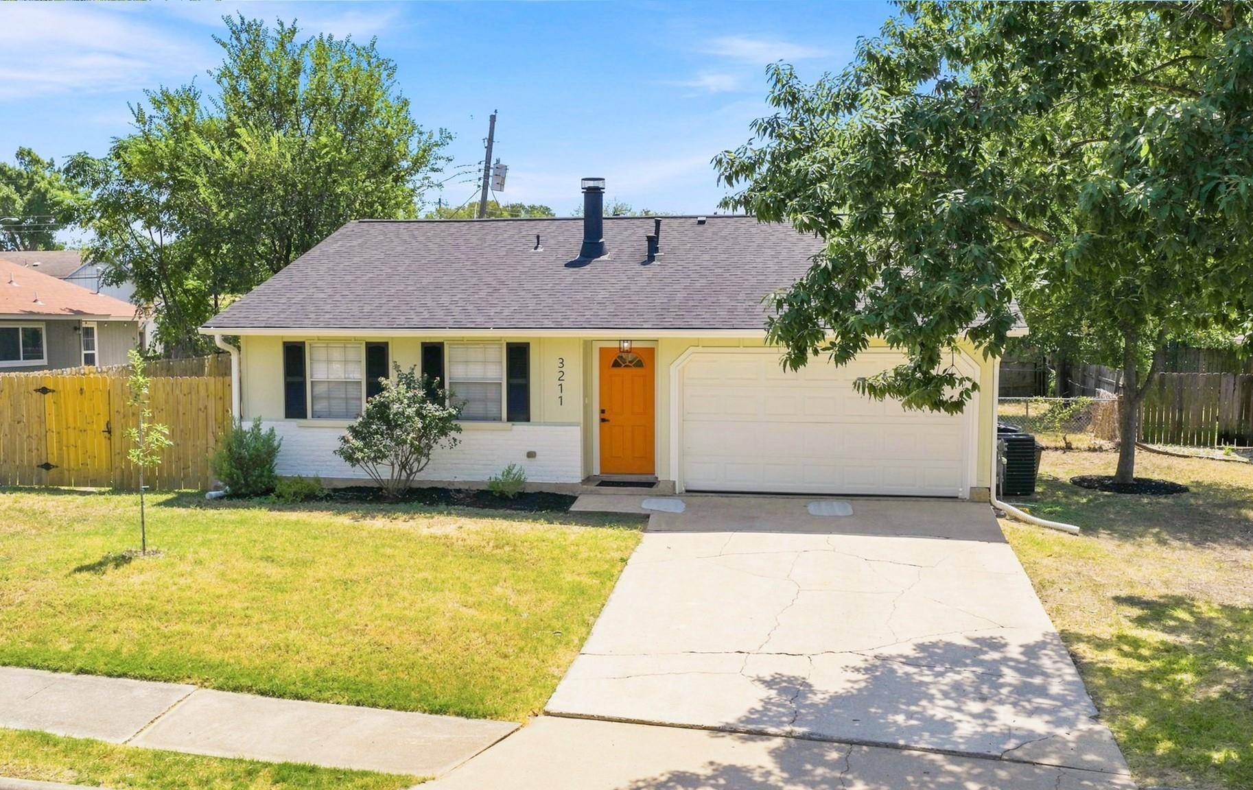 3211 Plantation RD, Austin, TX 78745