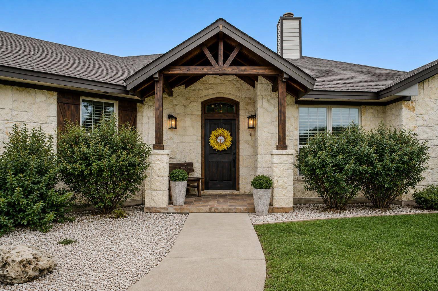 105 Sonora DR, Bertram, TX 78605
