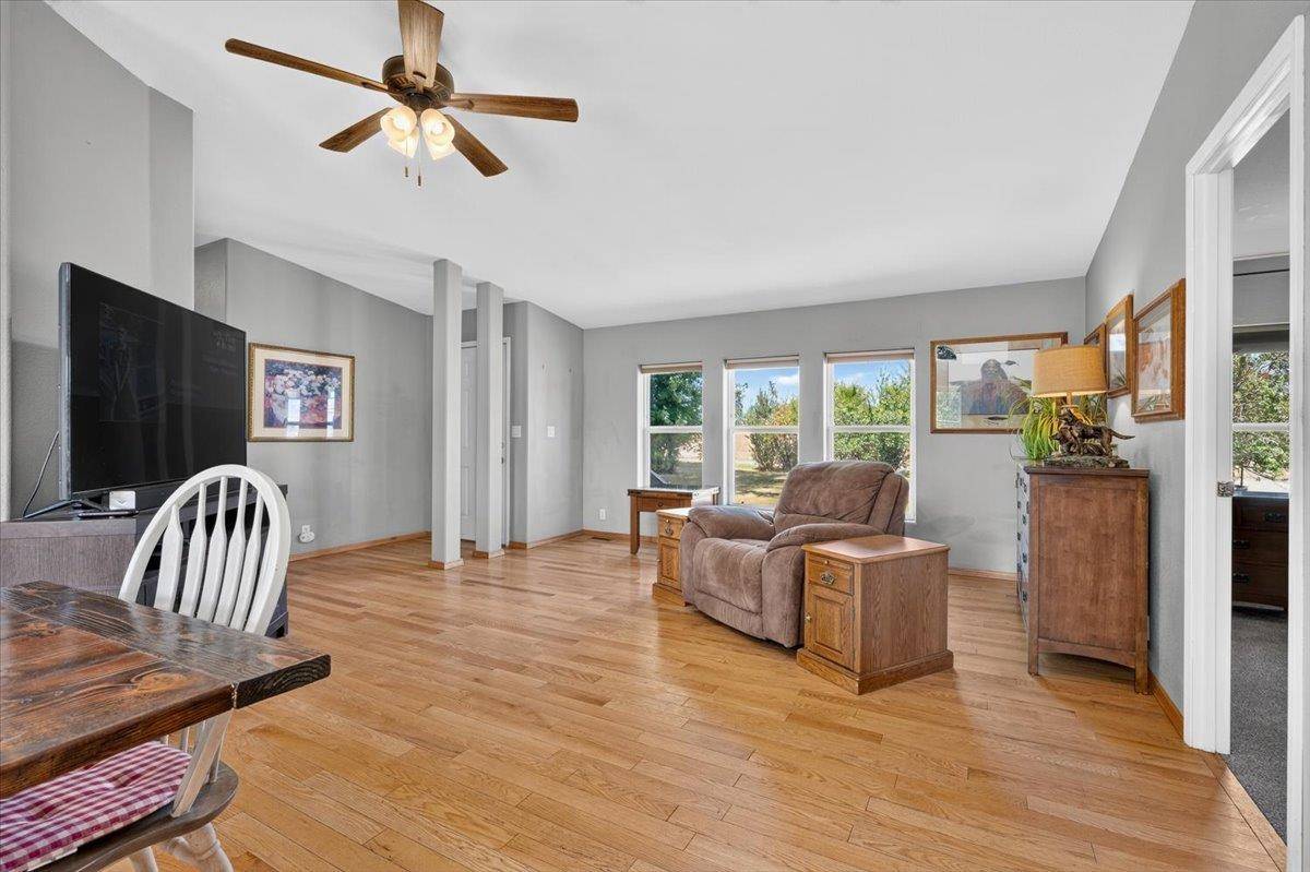 4489 N Swenson Rd, Clayton, WA 99110
