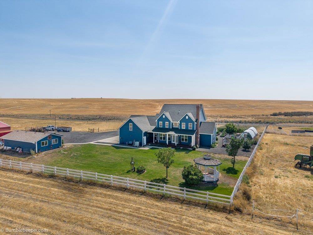 27517 E Hanes Rd, Davenport, WA 99122