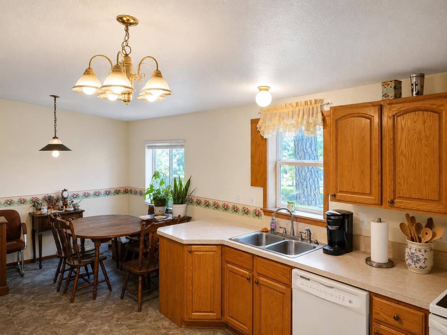 3199-B Bulldog Creek Rd, Valley, WA 99181