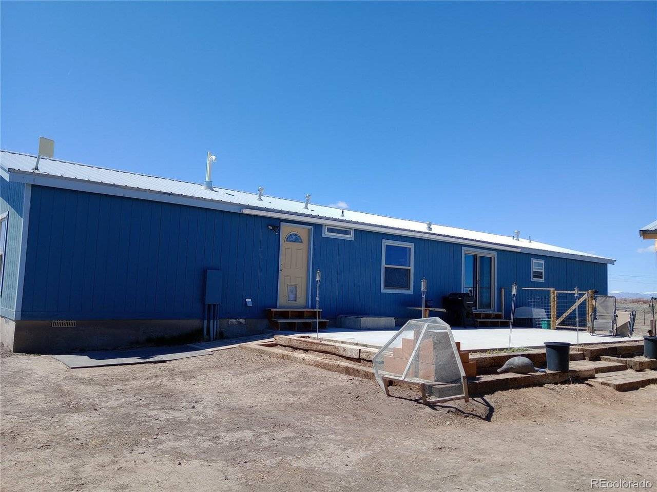 88 County Road 100, Alamosa, CO 81101