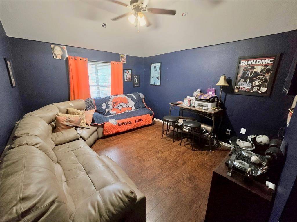 610 Juniper Drive, Arlington, TX 76018