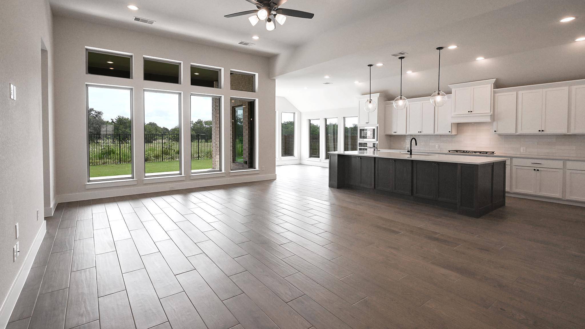 246 Melody RD, Lockhart, TX 78644