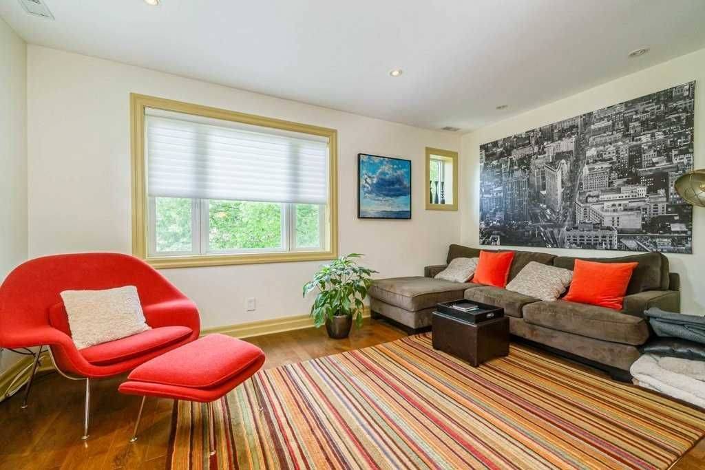 23 Preston PL #A, Toronto C04, ON M4N 2T1